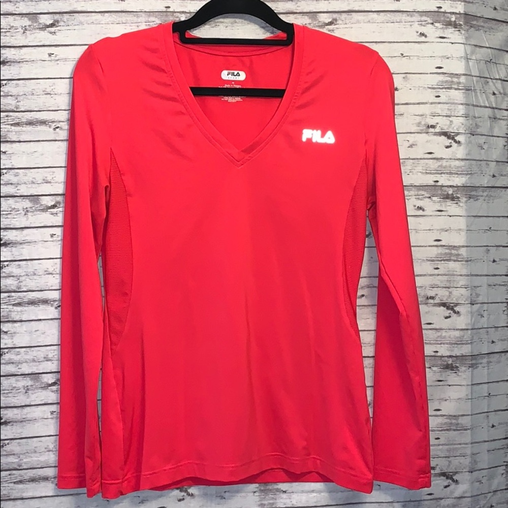 💥3/$15 Fila long sleeve shirt